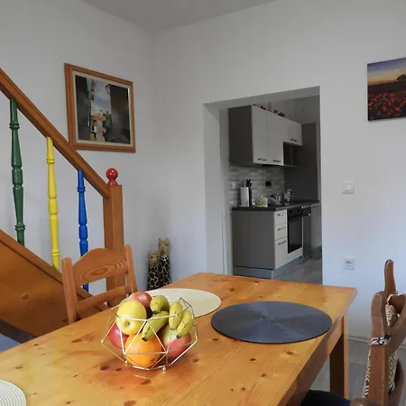 Kuca Za Odmor Elf Holiday home *